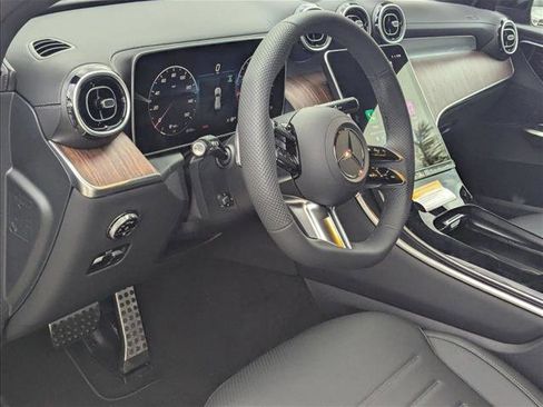 New 2026 Mercedes-Benz GLC 300 image 3