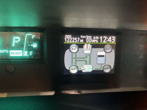 Used 2012 Toyota Prius C Three image 29