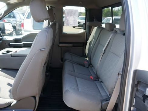 Used 2018 Ford F150 XLT w/ Equipment Group 302A Luxury AWD/4WD image 13