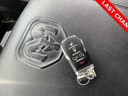 Used 2023 RAM 1500 Laramie image 11