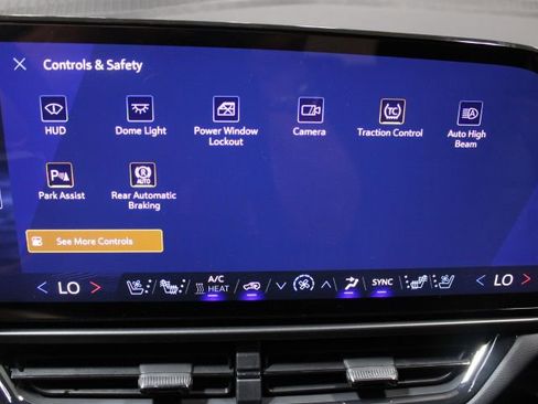 New 2026 Chevrolet Equinox EV RS image 44