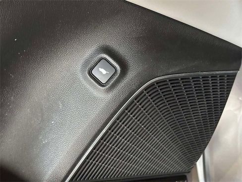 Certified 2024 Acura MDX SH-AWD w/ Technology Package image 14