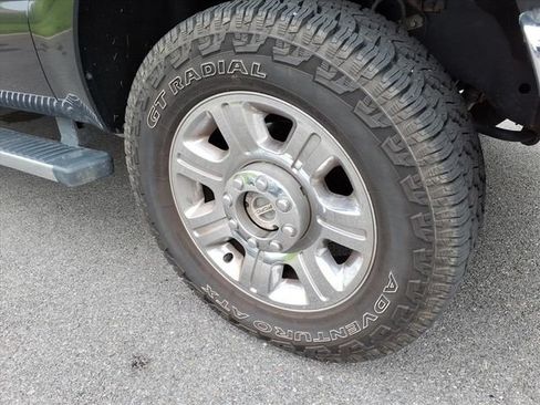 Used 2012 Ford F250 Lariat w/ Chrome Pkg AWD/4WD image 4