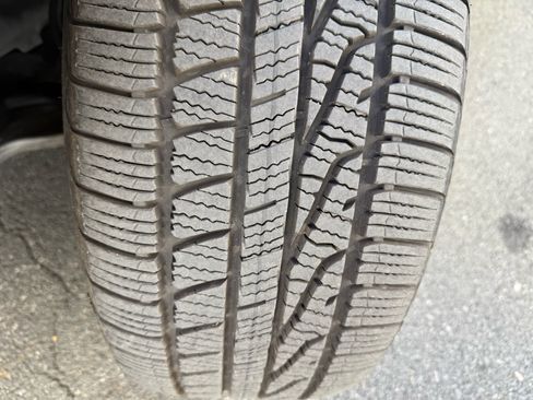 Used 2003 Ford Thunderbird image 40