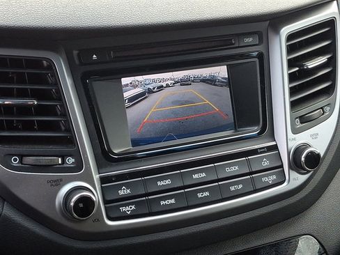 Used 2017 Hyundai Tucson Sport image 17