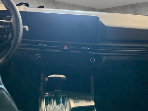 New 2026 Kia Sportage X-Line w/ X-Line Technology Package image 12