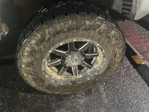 Used 2012 Toyota Tacoma TRD Sport image 4