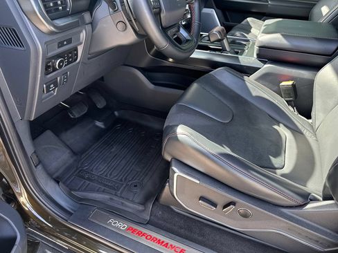 Used 2025 Ford F150 Raptor AWD/4WD image 19