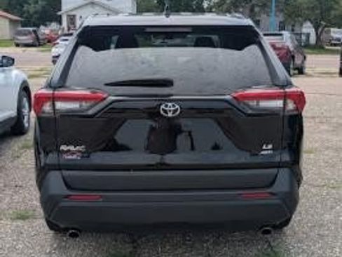 Used 2024 Toyota RAV4 LE AWD/4WD image 6