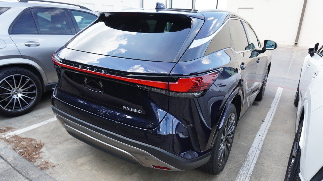 Used 2023 Lexus RX 350 FWD w/ Accessory Package (Z1) image 5