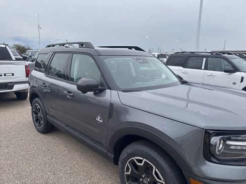 New 2026 Ford Bronco Sport Outer Banks w/ Outer Banks Tech Package+ AWD/4WD image 11
