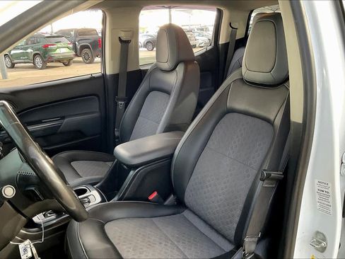 Used 2016 Chevrolet Colorado Z71 image 8