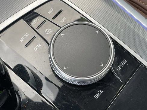 Certified 2023 BMW X5 xDrive40i w/ M Sport Package image 24