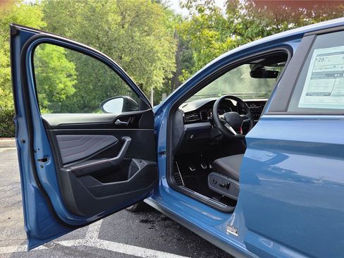New 2026 Volkswagen Jetta GLI Autobahn FWD image 11