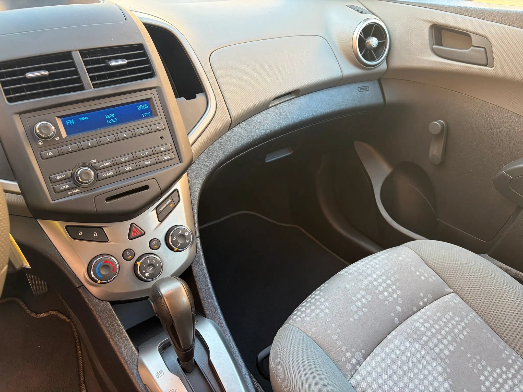 Used 2016 Chevrolet Sonic LS FWD image 15