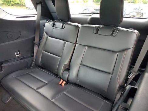 Certified 2025 Ford Explorer ST AWD/4WD image 32