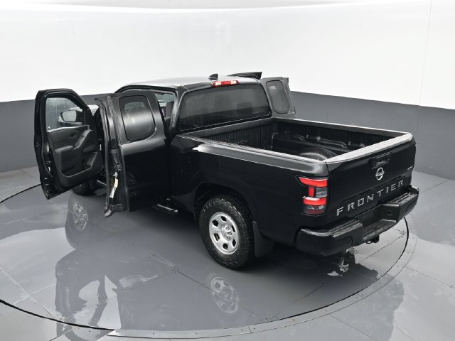 Used 2022 Nissan Frontier S AWD/4WD image 24