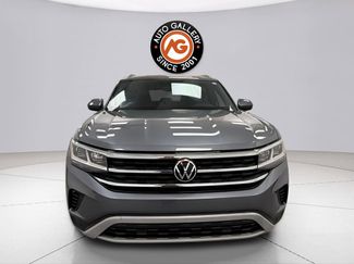 Used 2022 Volkswagen Atlas Cross Sport SE w/ Panoramic Sunroof Package FWD video 2
