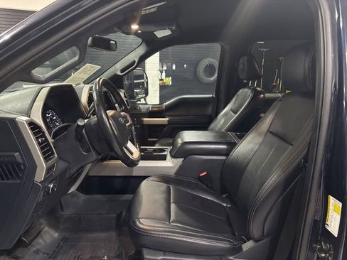 Used 2022 Ford F450 Lariat w/ Lariat Ultimate Package AWD/4WD image 14