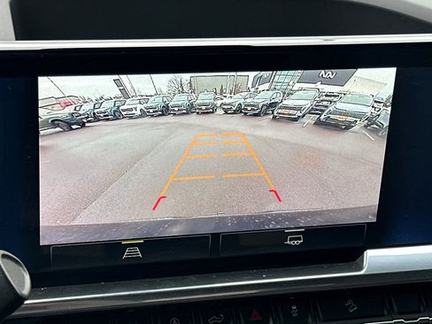 Used 2023 Chevrolet Silverado 1500 RST AWD/4WD image 19