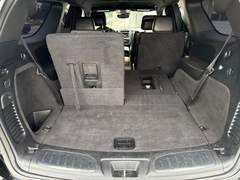 Used 2018 Dodge Durango SRT w/ Technology Group AWD/4WD image 7