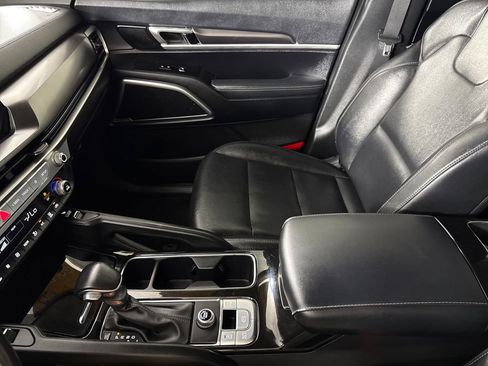 Used 2023 Kia Telluride S FWD image 20