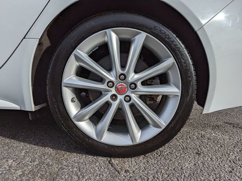 Used 2017 Jaguar XF R-Sport AWD/4WD image 48