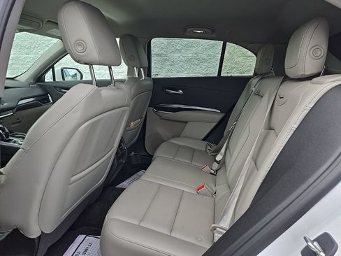 Certified 2023 Cadillac XT4 Luxury w/ Cold Weather Package AWD/4WD image 12