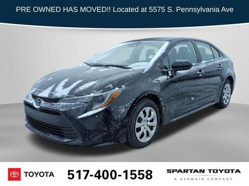 Used 2024 Toyota Corolla LE image 1