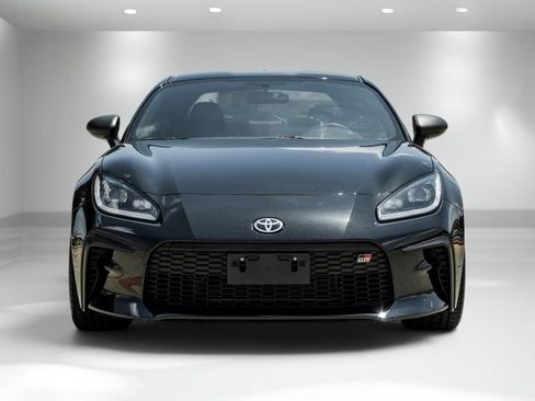 Used 2024 Toyota GR86 Premium w/ Performance Package RWD image 6