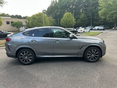 Used 2025 BMW X6 xDrive40i AWD/4WD image 4
