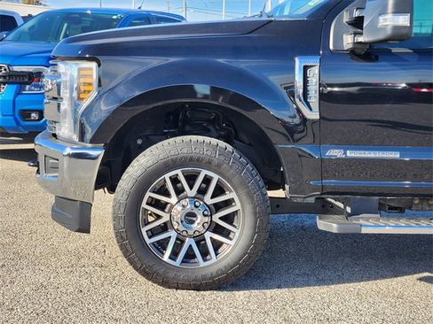 Used 2019 Ford F350 Lariat w/ Lariat Ultimate Package image 9