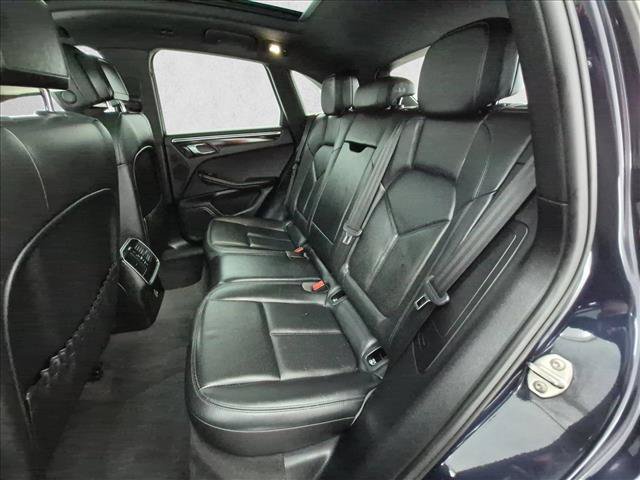 Used 2019 Porsche Macan S AWD/4WD image 22