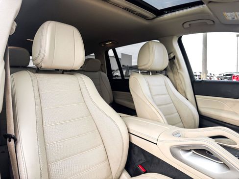 Used 2020 Mercedes-Benz GLS 450 4MATIC image 14