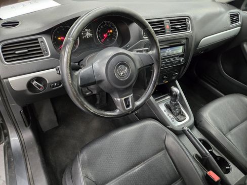 Used 2013 Volkswagen Jetta SE image 7