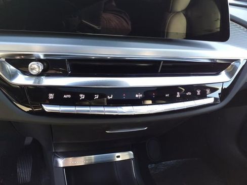 New 2025 Cadillac Lyriq Sport image 27