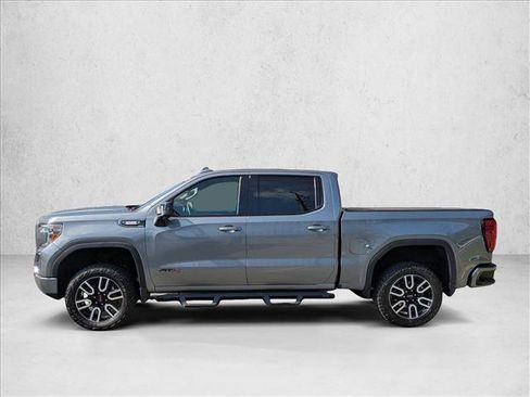 Used 2021 GMC Sierra 1500 AT4 w/ Driver Alert Package II AWD/4WD image 9