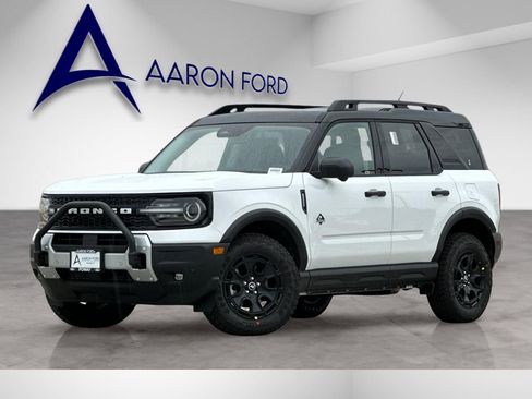 New 2025 Ford Bronco Sport Outer Banks w/ Sasquatch Outer Banks Package AWD/4WD image 2