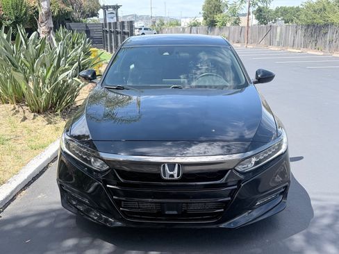 Used 2019 Honda Accord Sport image 7