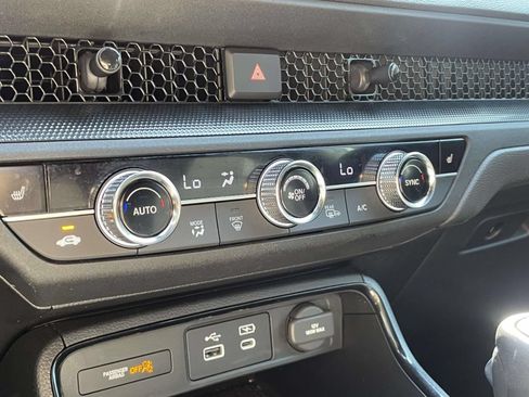 Used 2025 Honda CR-V Sport image 21