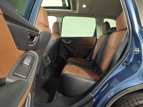 Used 2023 Subaru Forester Touring AWD/4WD image 13