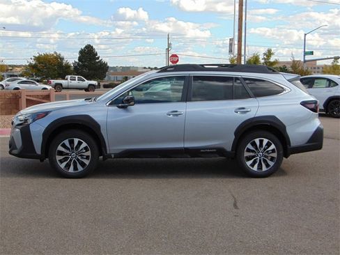 New 2025 Subaru Outback Limited image 7