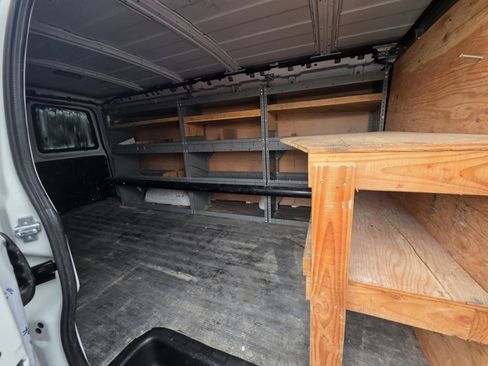 Used 2014 Chevrolet Express 2500 Extended image 8