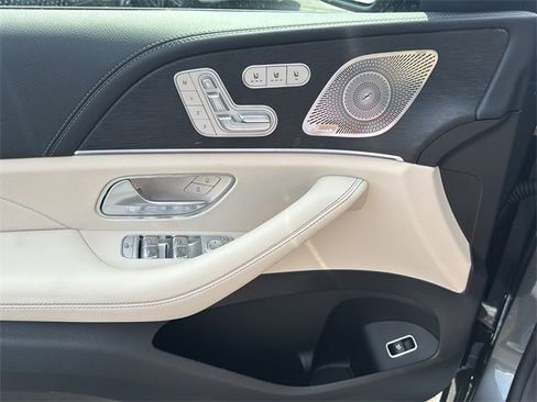 New 2026 Mercedes-Benz GLS 450 4MATIC image 24