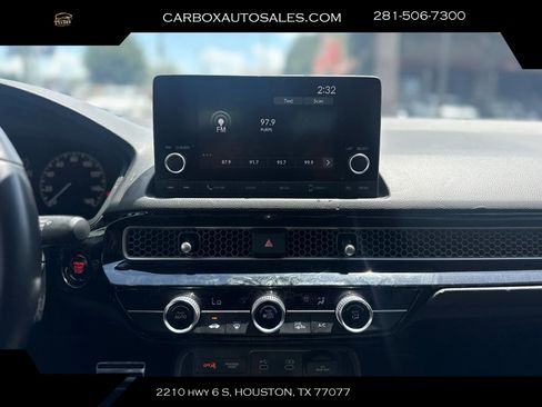 Used 2025 Honda Civic Sport image 14