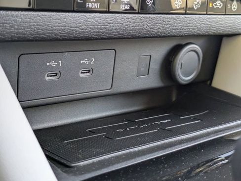 New 2026 Mitsubishi Outlander SE image 25