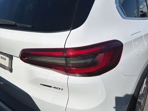 Used 2019 BMW X5 xDrive40i w/ Convenience Package image 6