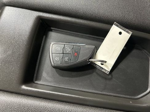 Used 2023 Chevrolet Silverado 1500 LT image 21