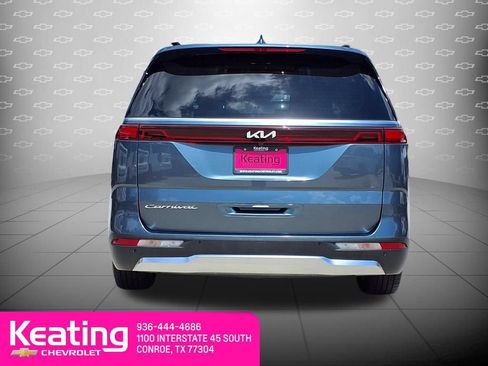 Used 2022 Kia Carnival SX Prestige FWD image 7