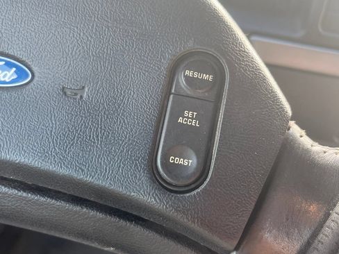 Used 1993 Ford F250 4x4 Regular Cab image 16